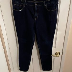 Old navy Rockstar Super Skinny. Size 16